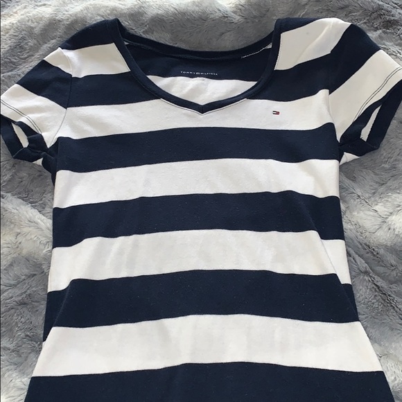 Striped slim fit Tommy Hilfiger top - Picture 1 of 2